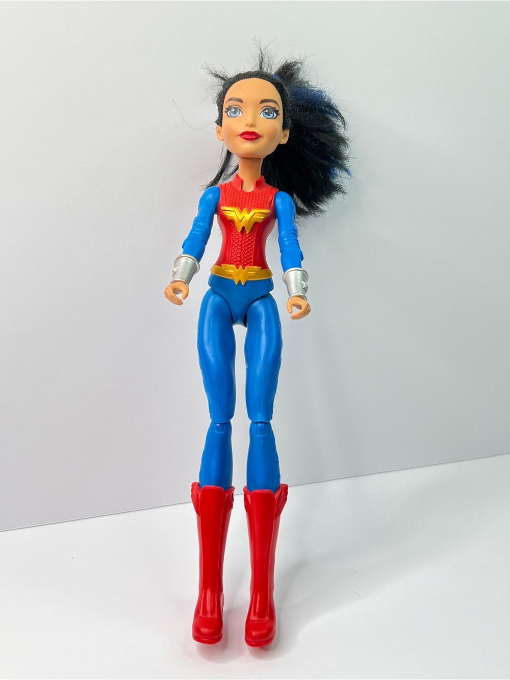 2016 Mattel DC Comics 12” Womder Woman Super Hero w/Black Hair(Matted)
